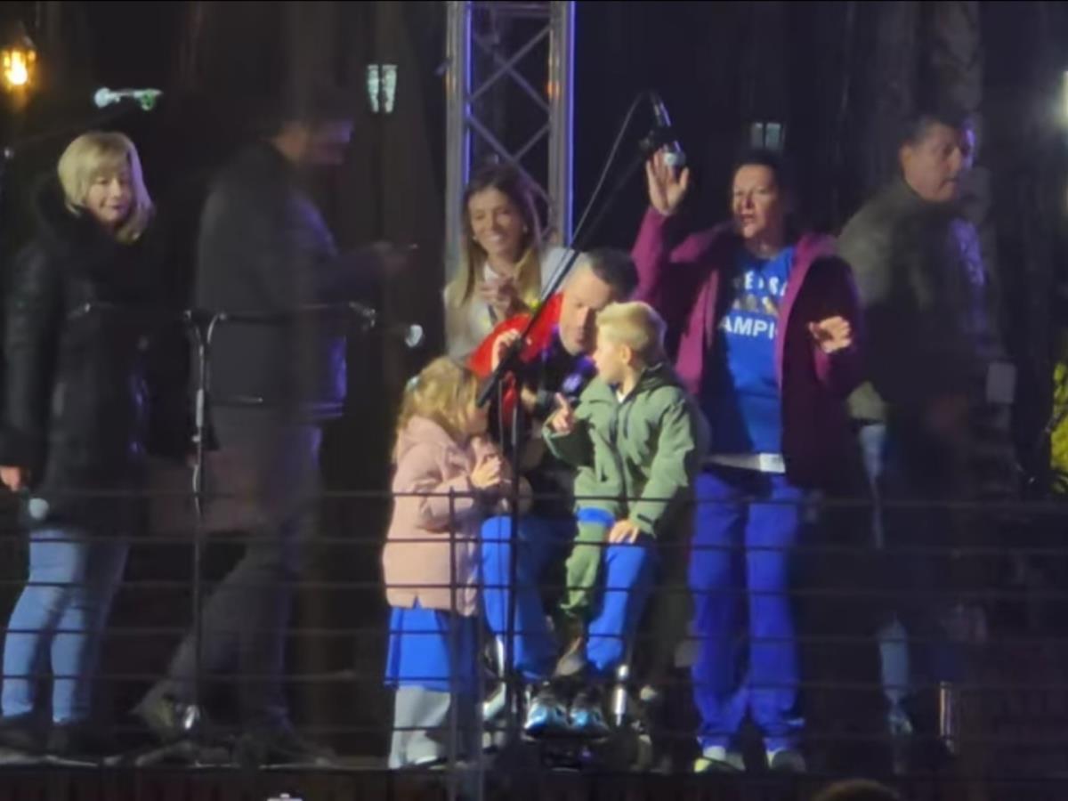 Zlatibor - doček Aleksandra Radišića 2.jpg