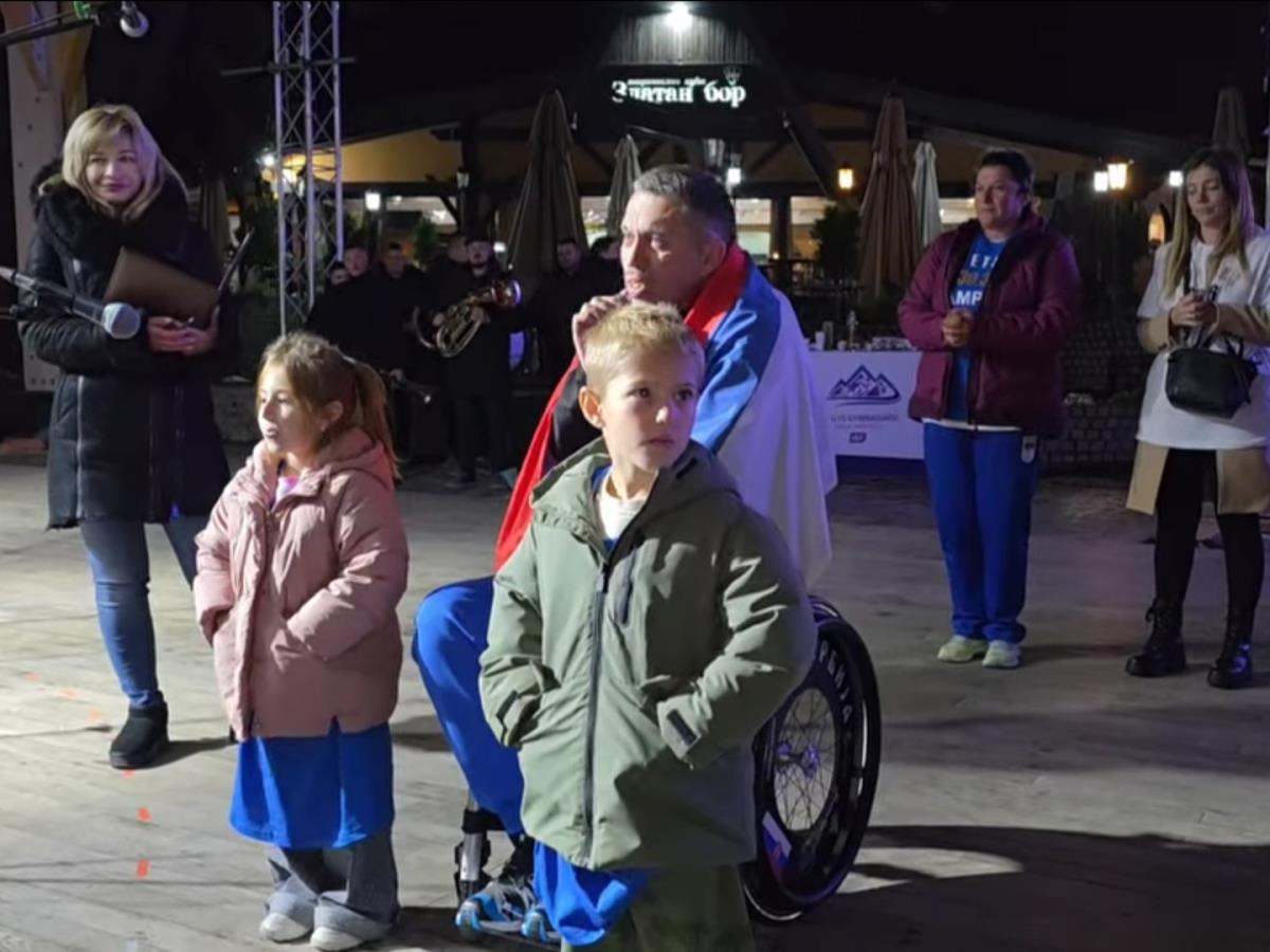 Zlatibor - doček Aleksandra Radišića 1.jpg