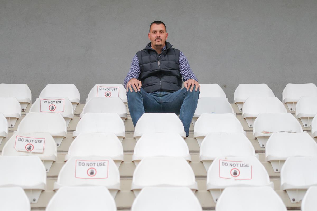 112 Nemanja Nikolic.jpg