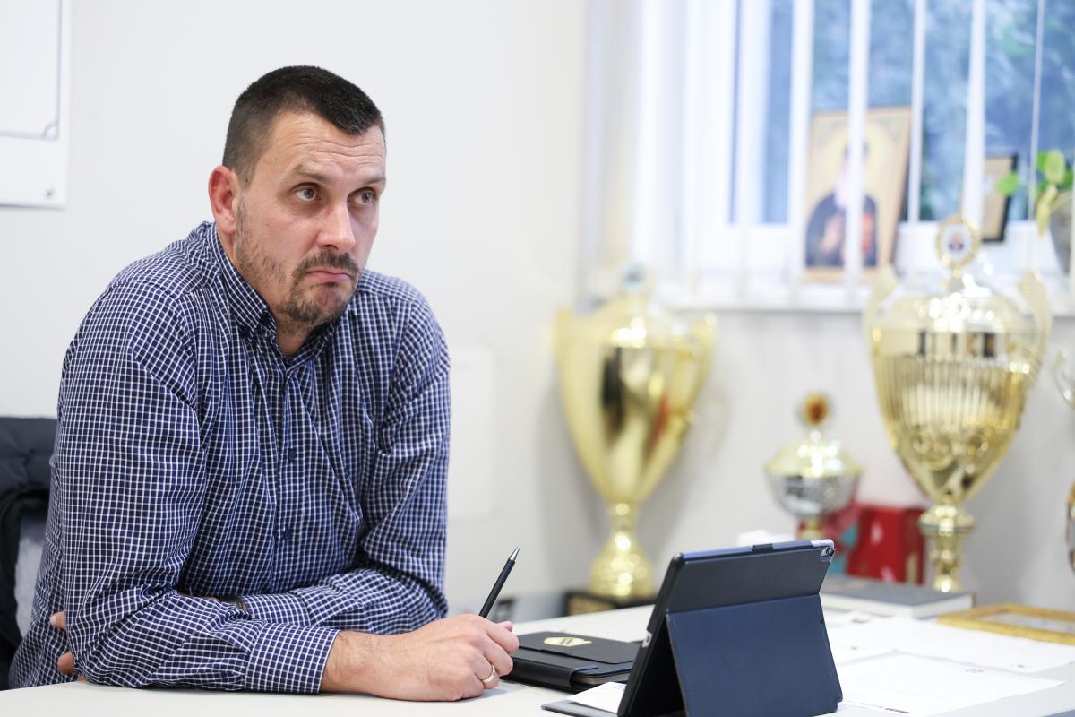 102 Nemanja Nikolic.jpg