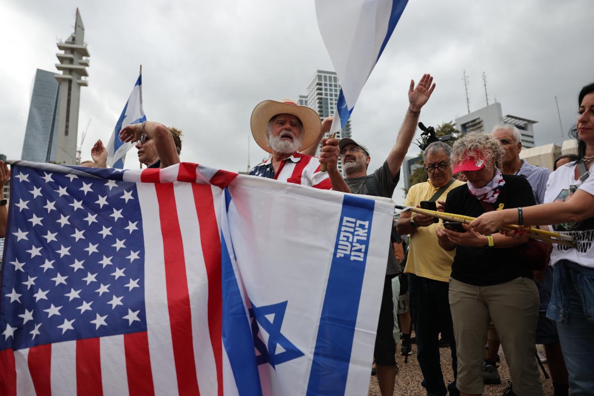 106 EPA Abir Sultan.jpg