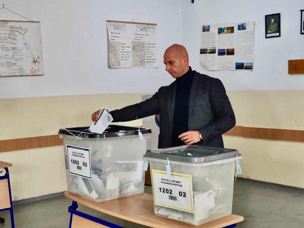 WhatsApp Image 2025-10-12 at 10.42.31_b8fe2320.jpg