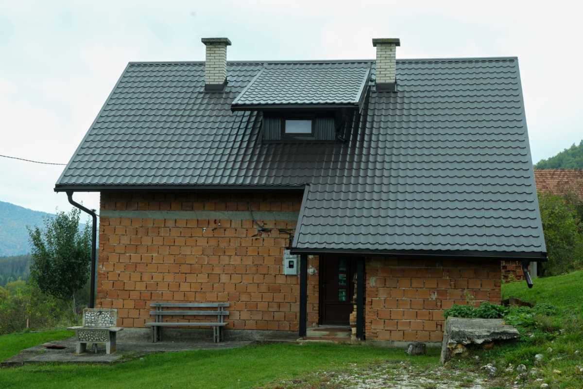 WhatsApp Image 2025-10-12 at 08.36.20 (3).jpeg