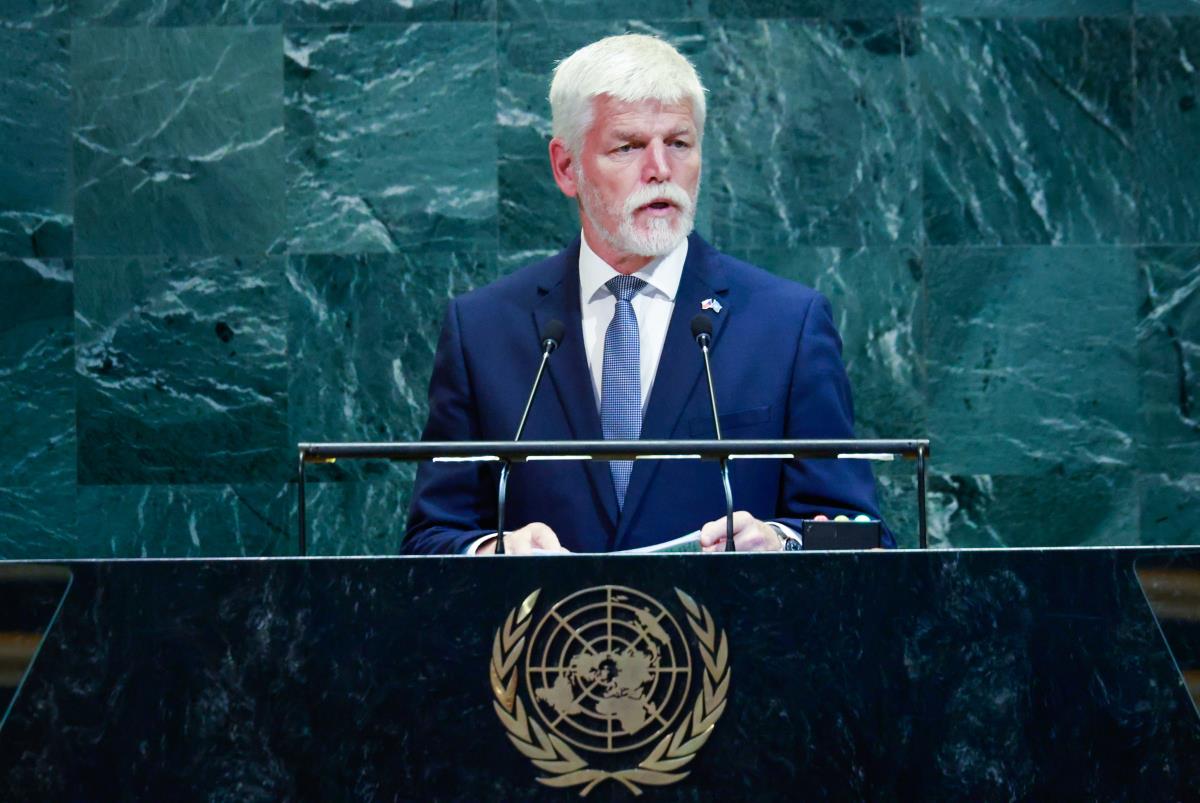 x01 EPA Kena Betancur.jpg