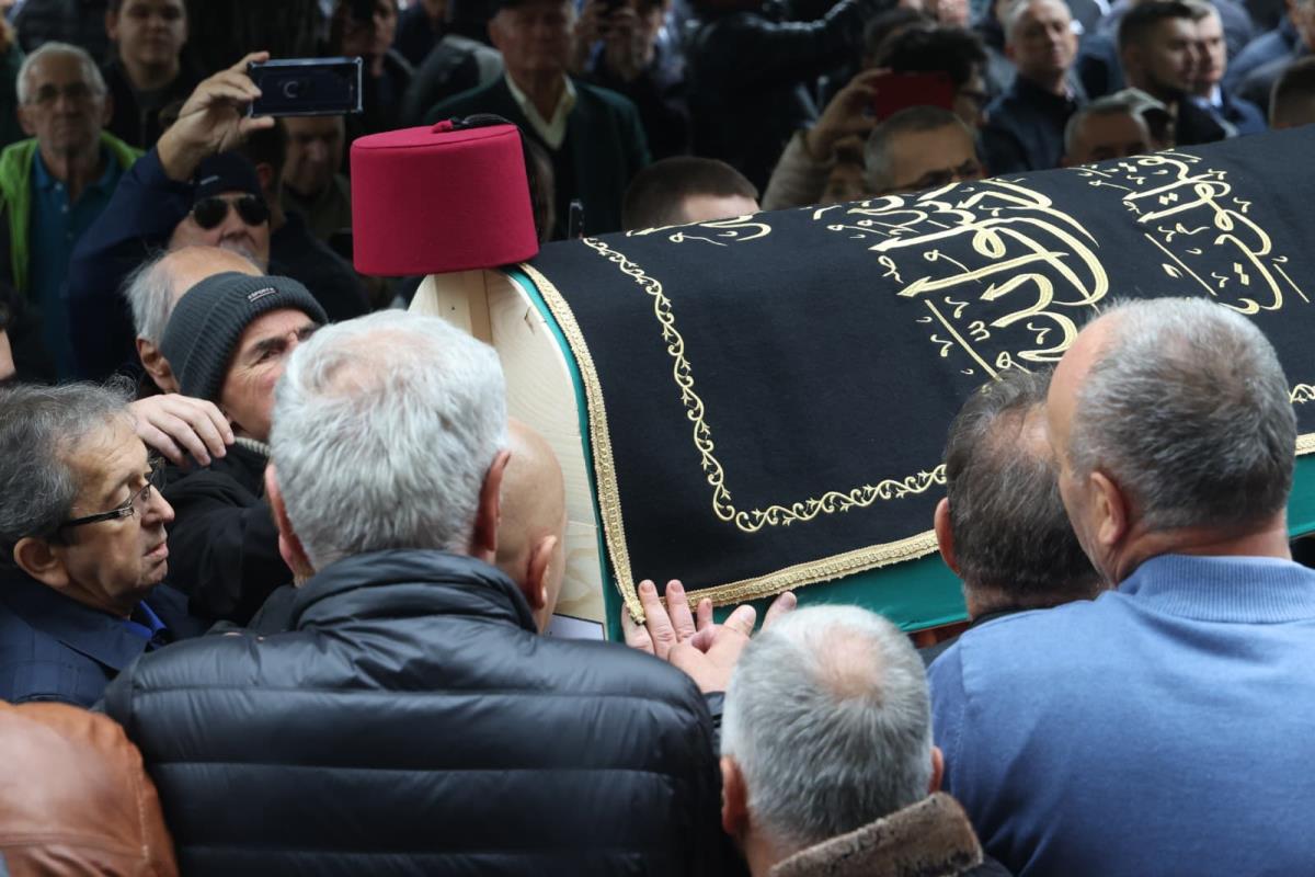 WhatsApp Image 2025-10-13 at 13.11.21 (1).jpeg