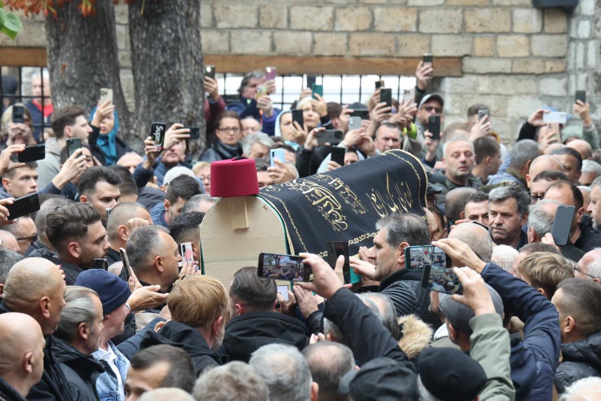 WhatsApp Image 2025-10-13 at 13.10.46 (2).jpeg