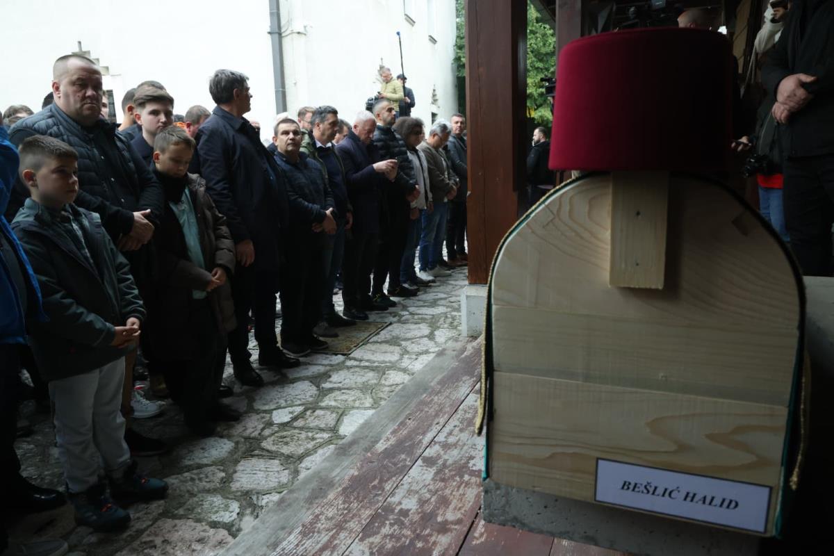 WhatsApp Image 2025-10-13 at 13.10.45 (2).jpeg