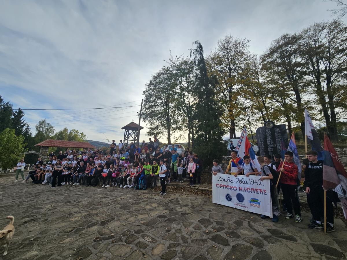 Bruski đaci na maršu do Krive Reke 2024..jpg