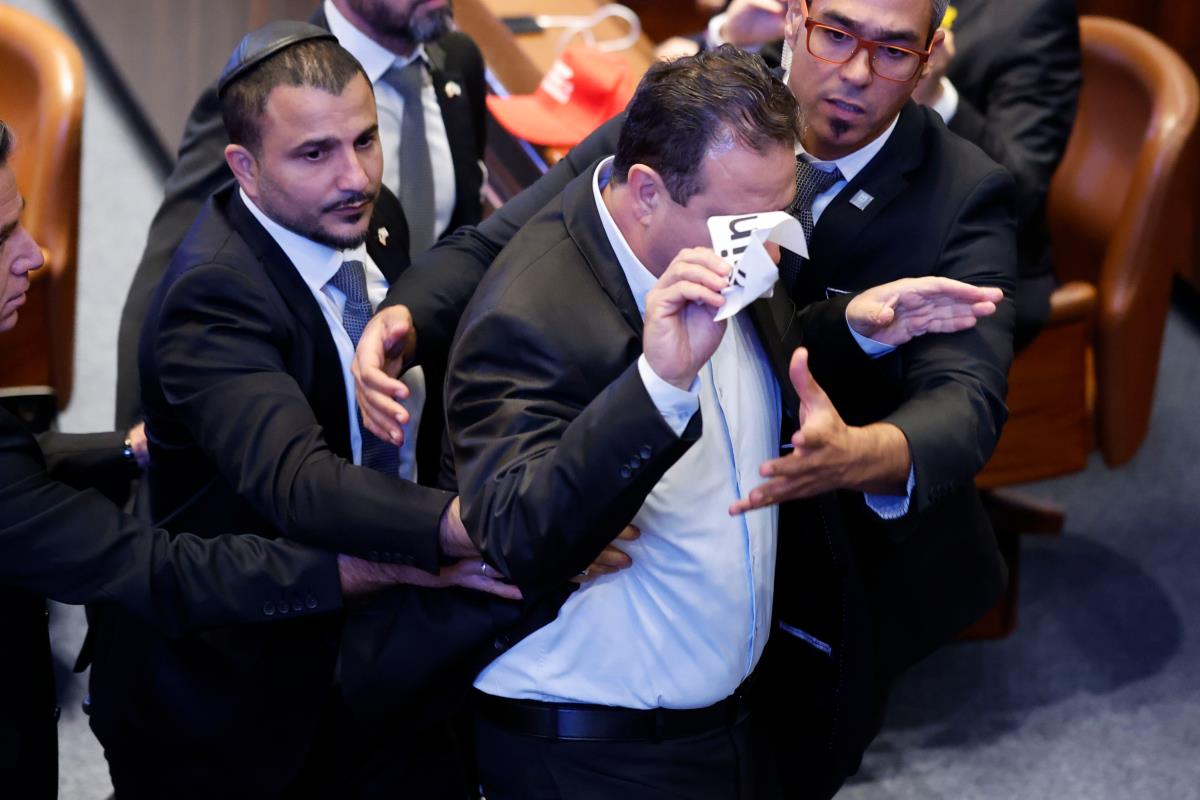 x02 AP Chip Somodevilla.jpg