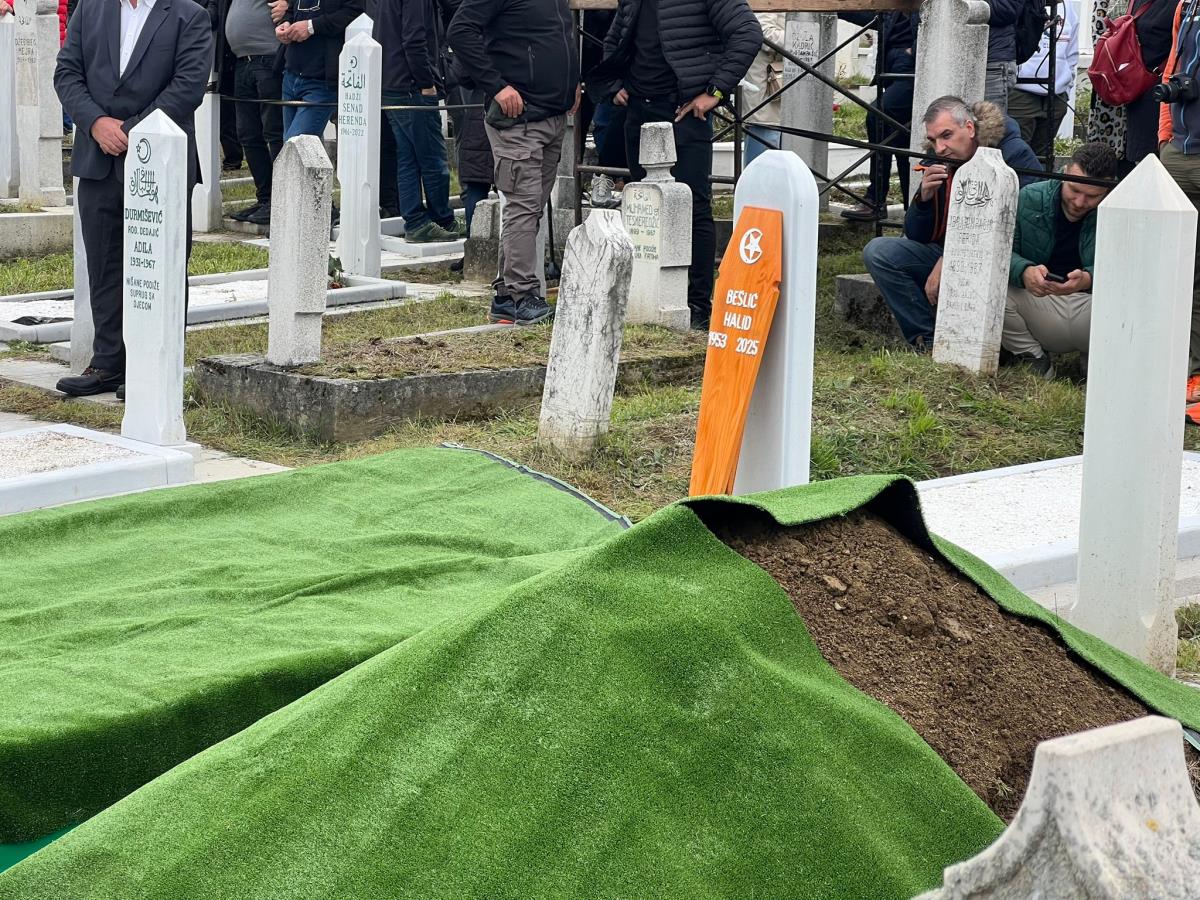 WhatsApp Image 2025-10-13 at 14.17.27.jpeg