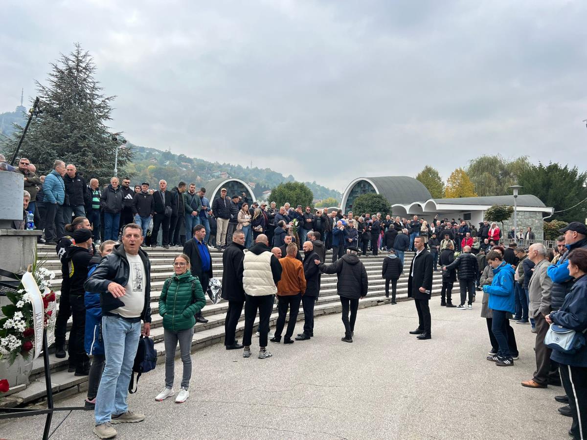 WhatsApp Image 2025-10-13 at 14.14.52.jpeg