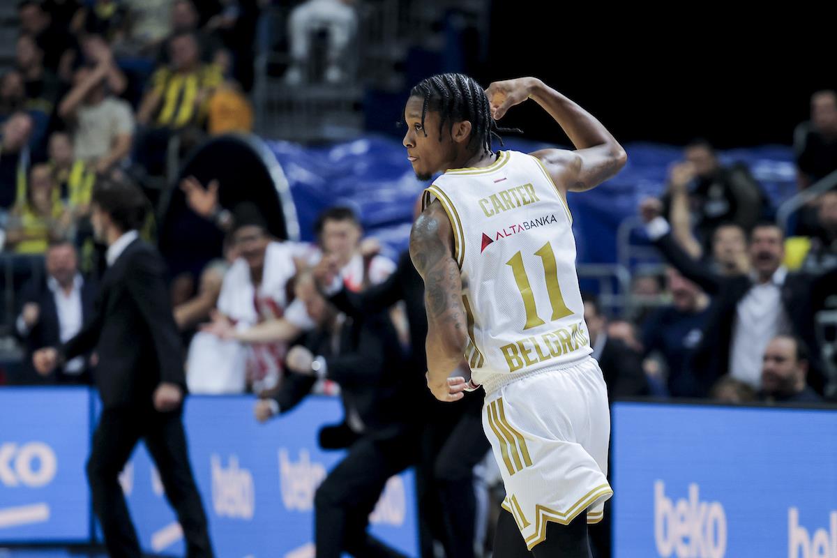 Tajson Karter u dresu Crvene zvezde