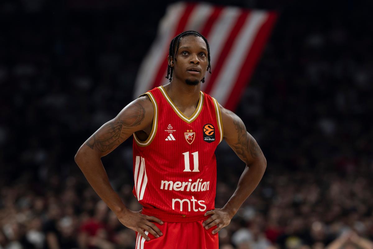 Tajson Karter u dresu Crvene zvezde