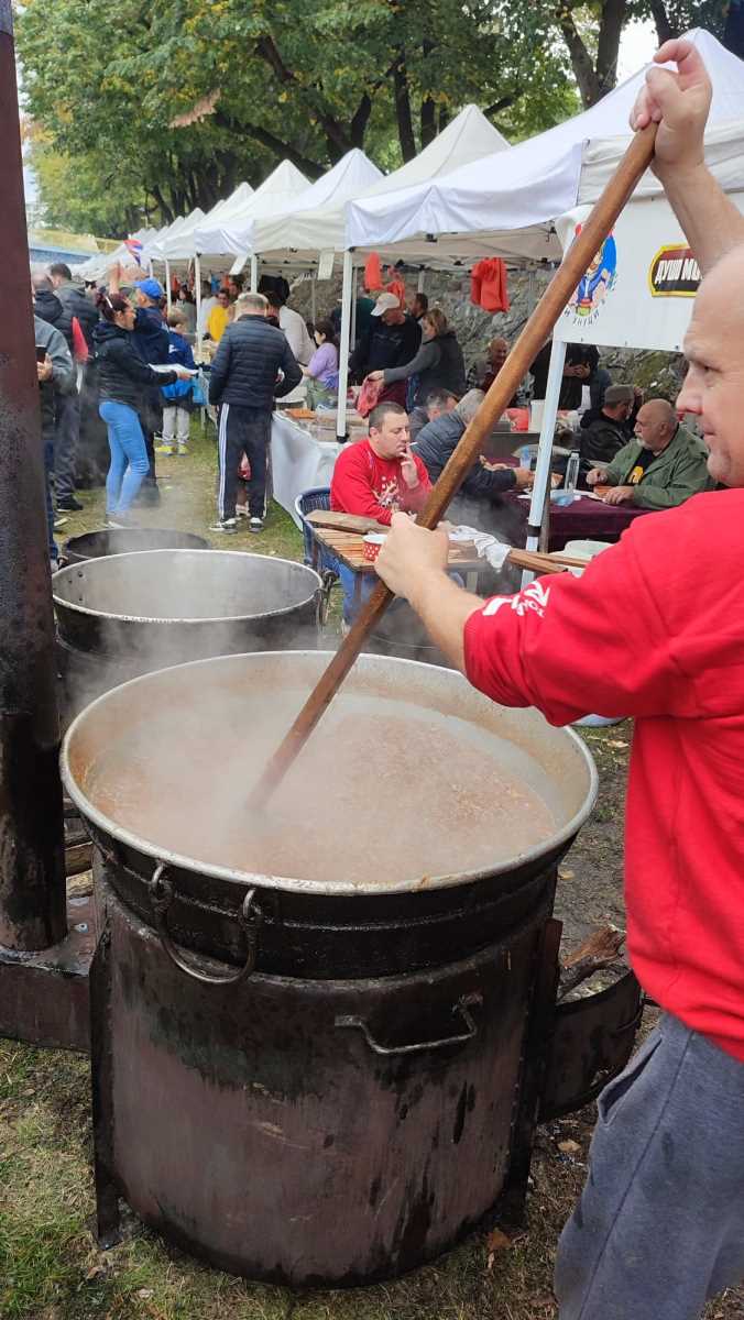 Čvarkijada, duvan čvarci, čvarci