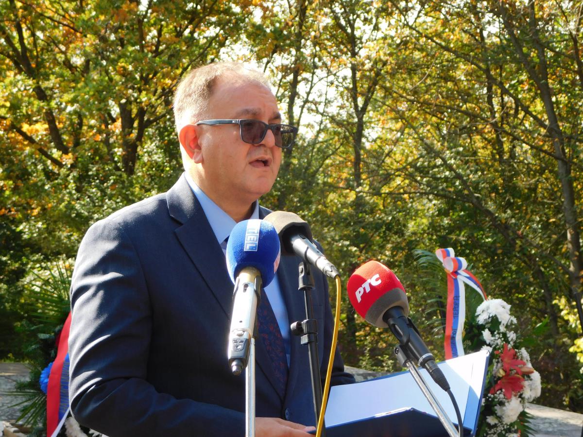 LOZNICA - Antić.JPG