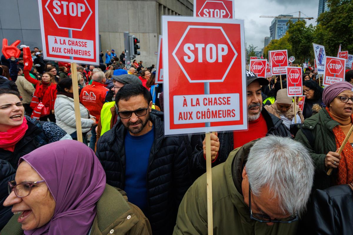 brisel03 EPA Olivier Matthys.jpg