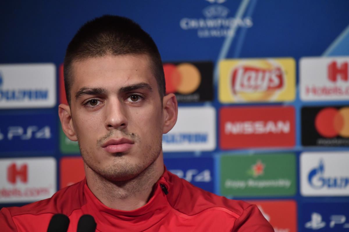 savic EPA Julien De Rosa.jpg