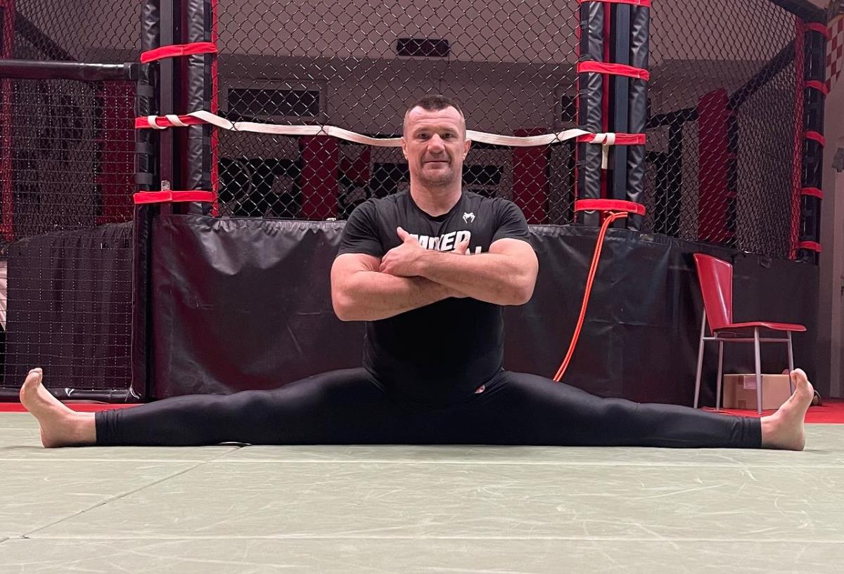 Mirko Filipović vežba