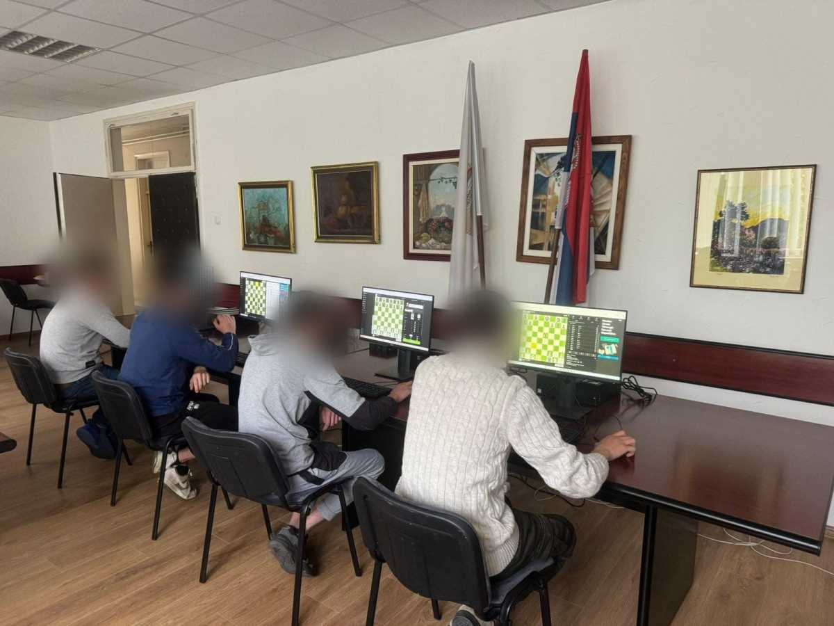 FOTO UIKS, štićenici VP Doma u Kruševcu na Svetskom prvenstvu u onlajn šahu.jpg