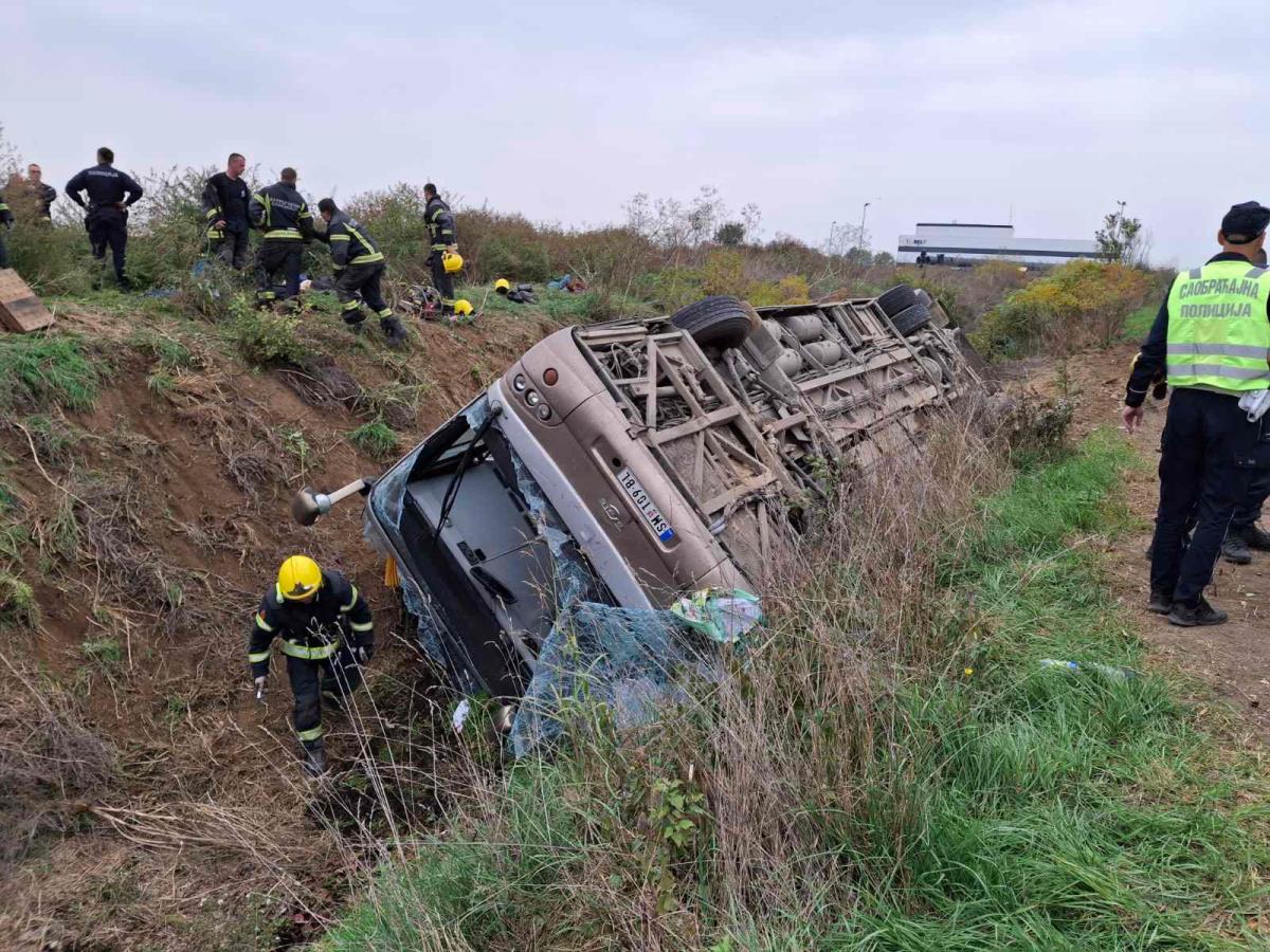 saobraćajna nesreća Sremska Mitrovica autobus