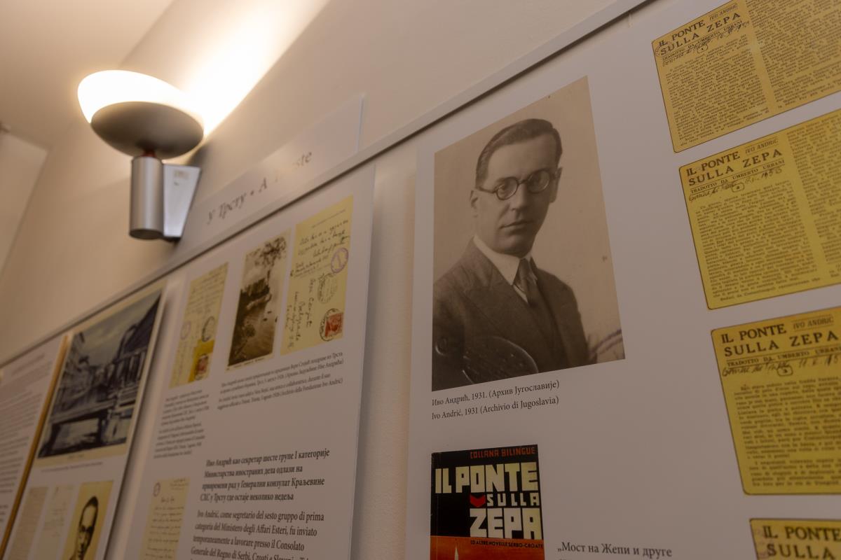 Nikola Selaković otvorio izložbu Ivo Andrić u Trstu (7).jpeg