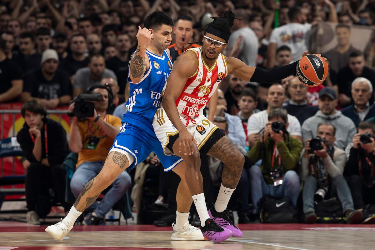 Čima Moneke na utakmici protiv Reala