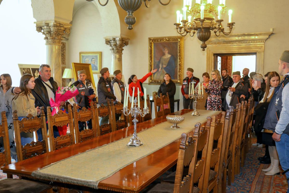 Beli dvor, Gvozdeni puk i Igrište (12).jpg