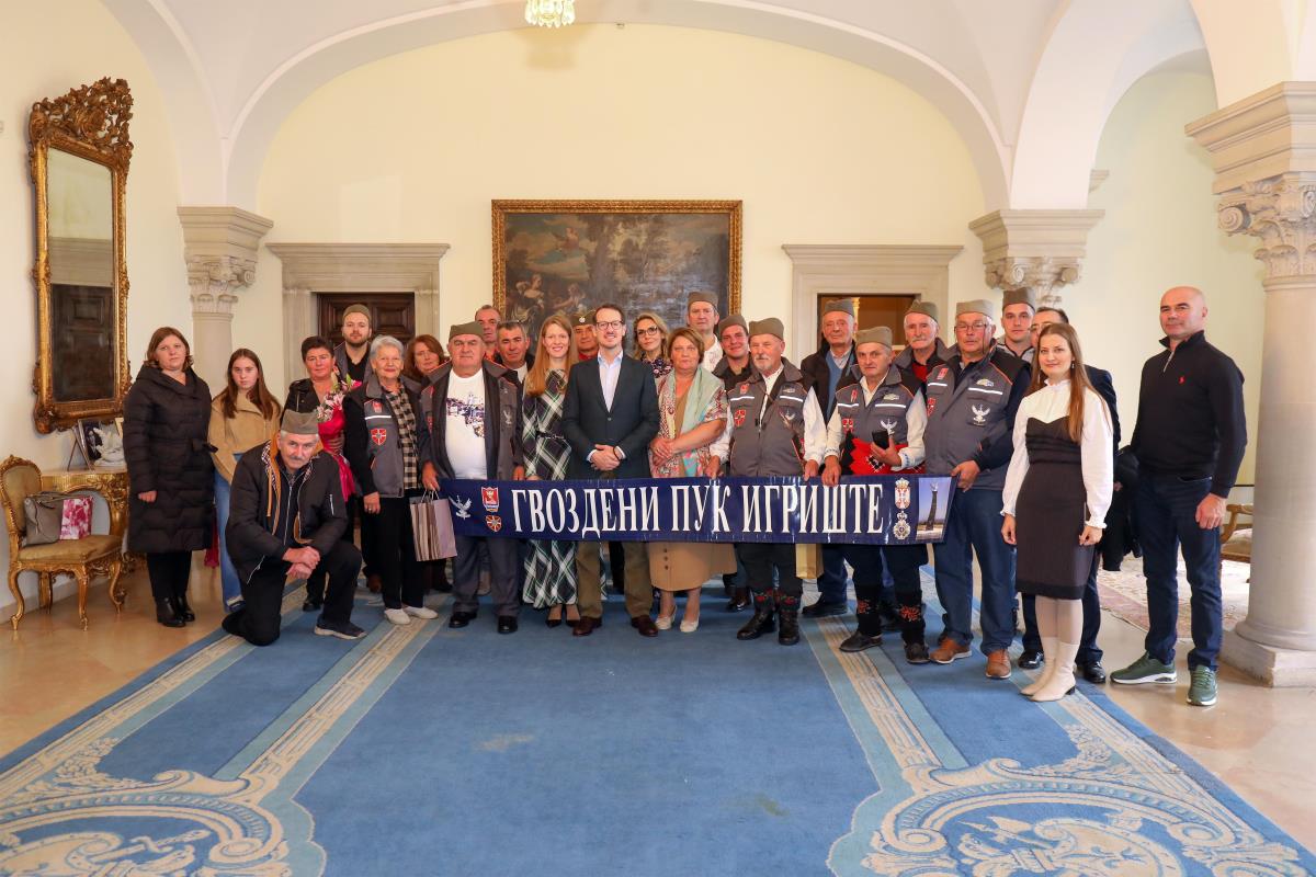 Beli dvor, Gvozdeni puk i Igrište (16).jpg