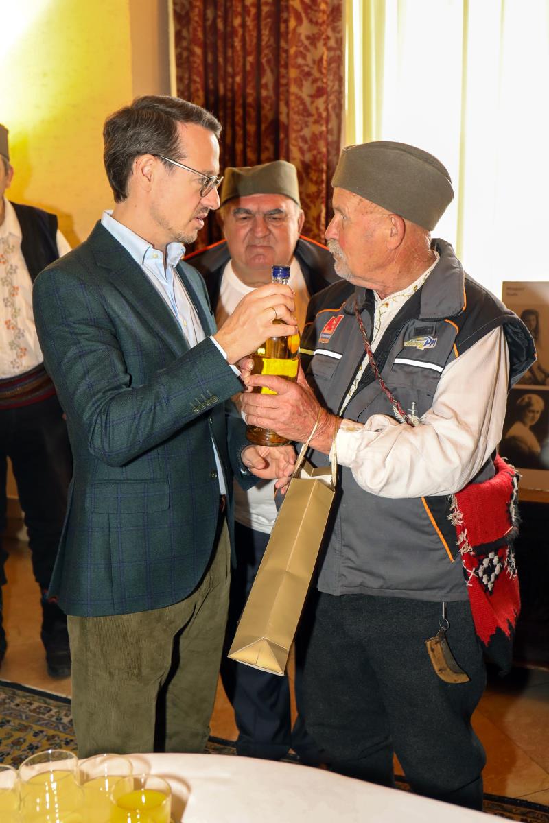 Beli dvor, Gvozdeni puk i Igrište (25).jpg