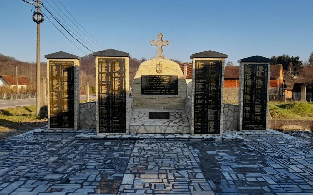 LOZNICA - Spomen-obeležje u Cikotama.jpg