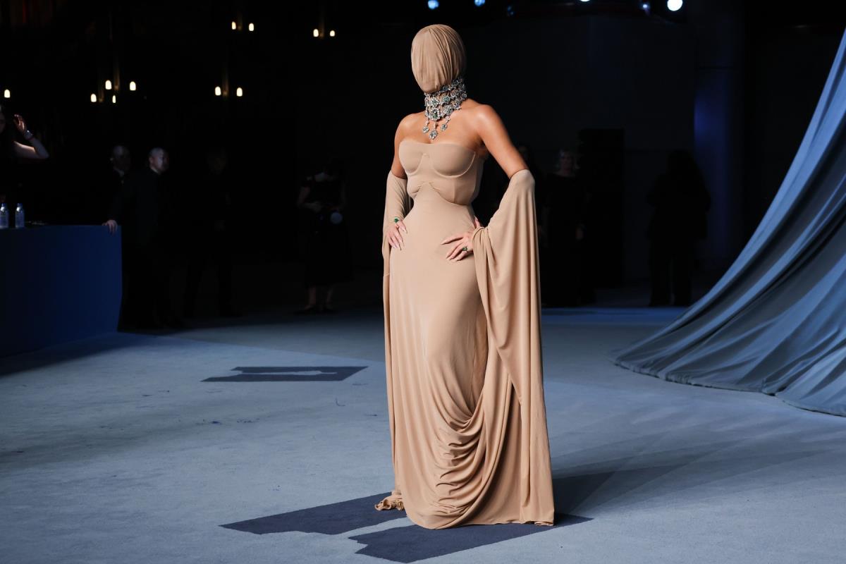 Kim Kardašijan na Akademskoj muzejskoj gali u Los Anđelesu