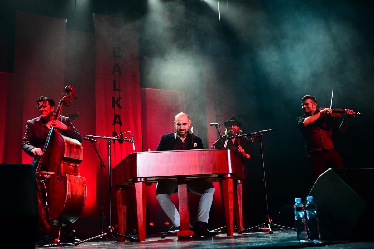 Barcelona Gipsy balKan Orchestra - koncert u Sava Centru