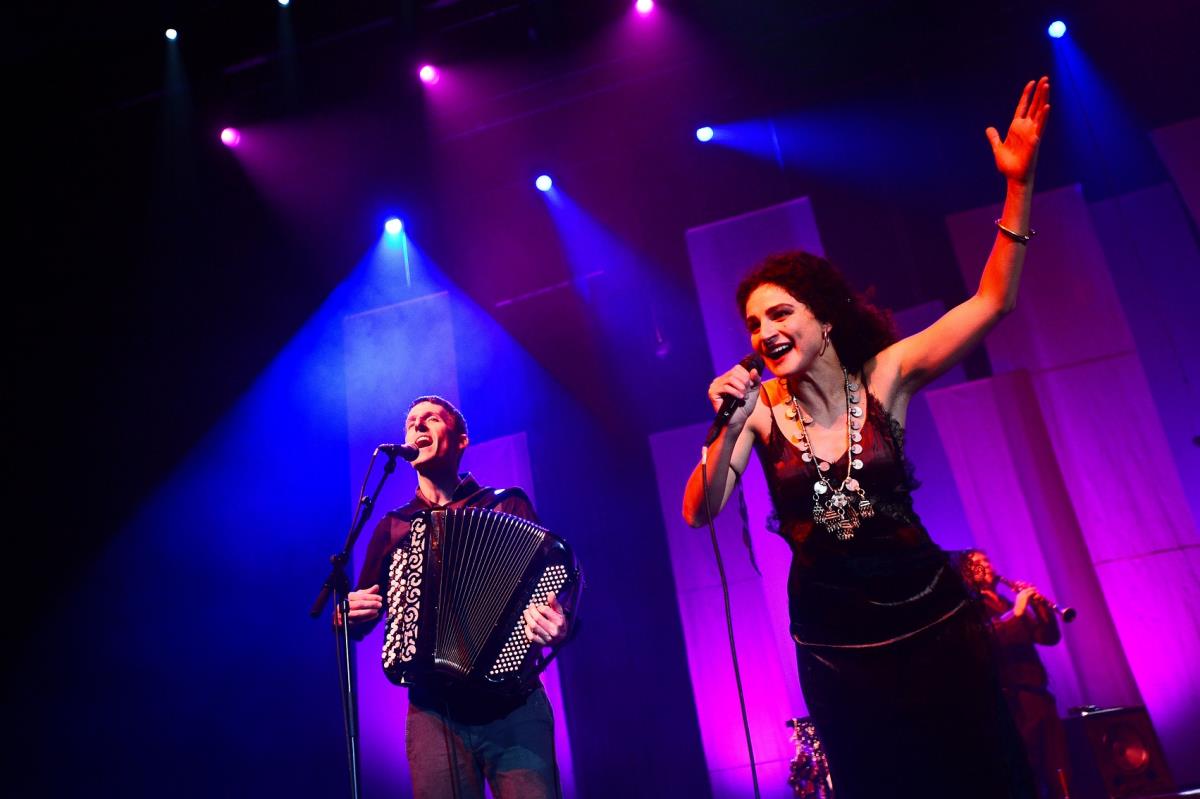 Barcelona Gipsy balKan Orchestra - koncert u Sava Centru