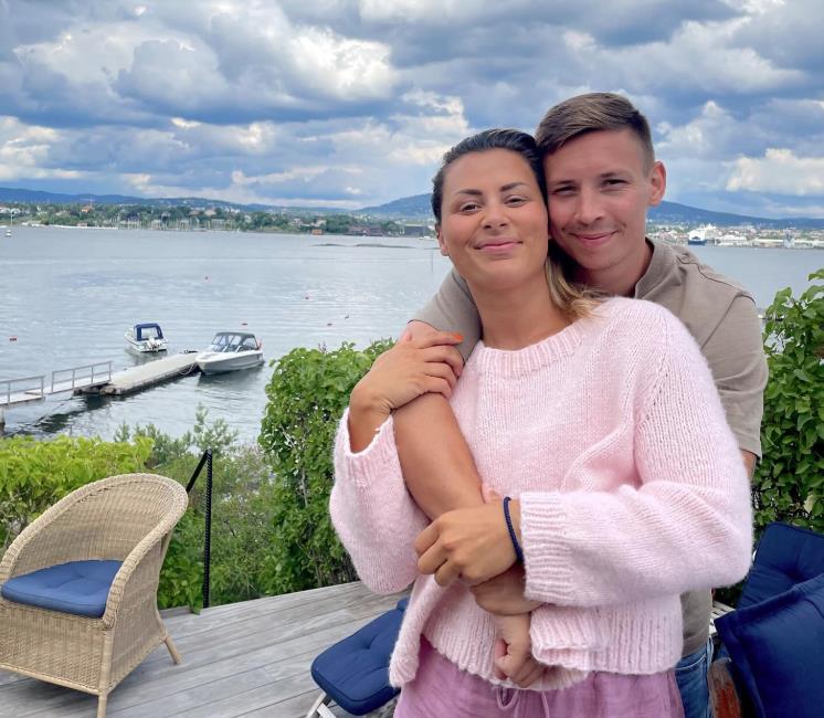 Nora Merk i Džeri Tolbring