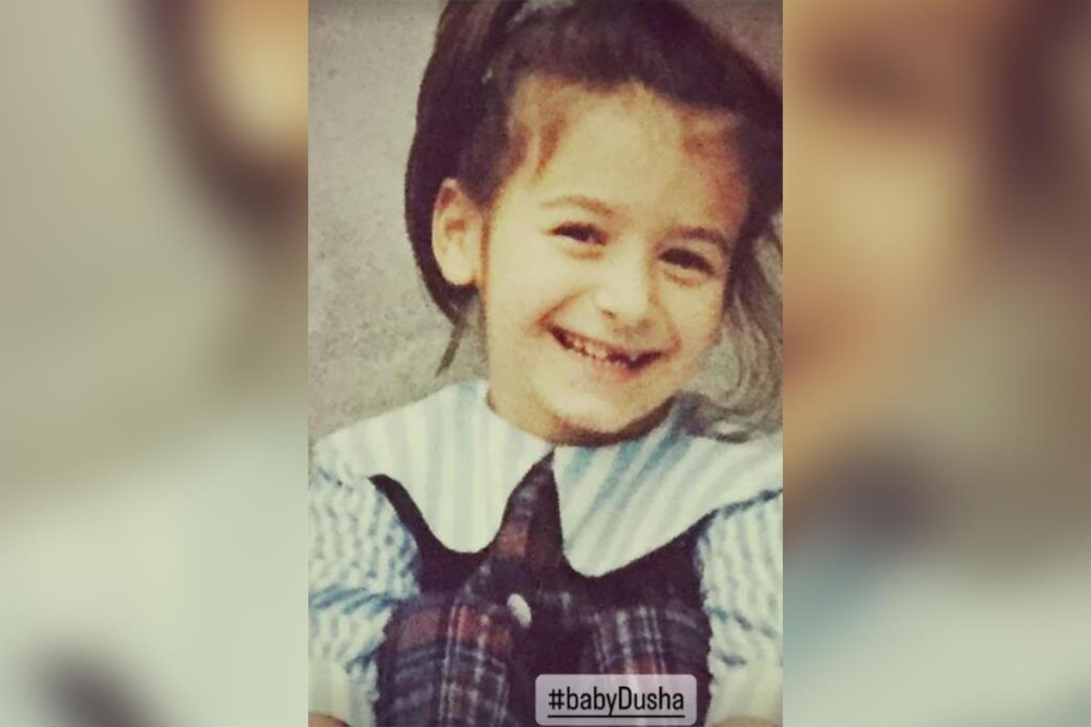 ODRASLA NA BEOGRADSKOM ASFLATU, A KARIJERU POČELA SA 17 GODINA! Biografija Dušice Jakovljević: Nikada nećete pogoditi šta je sve radila (FOTO)