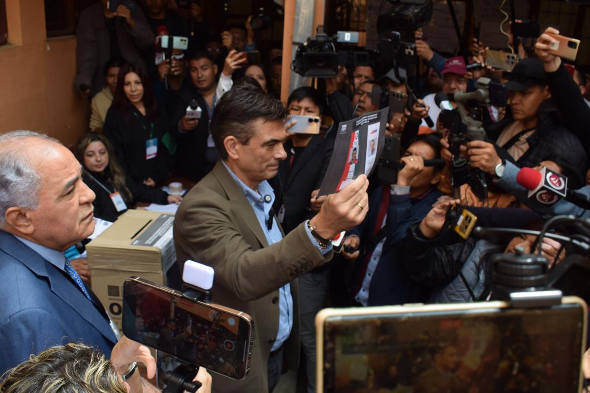 Bolivija predsednički izbori (4).jpg