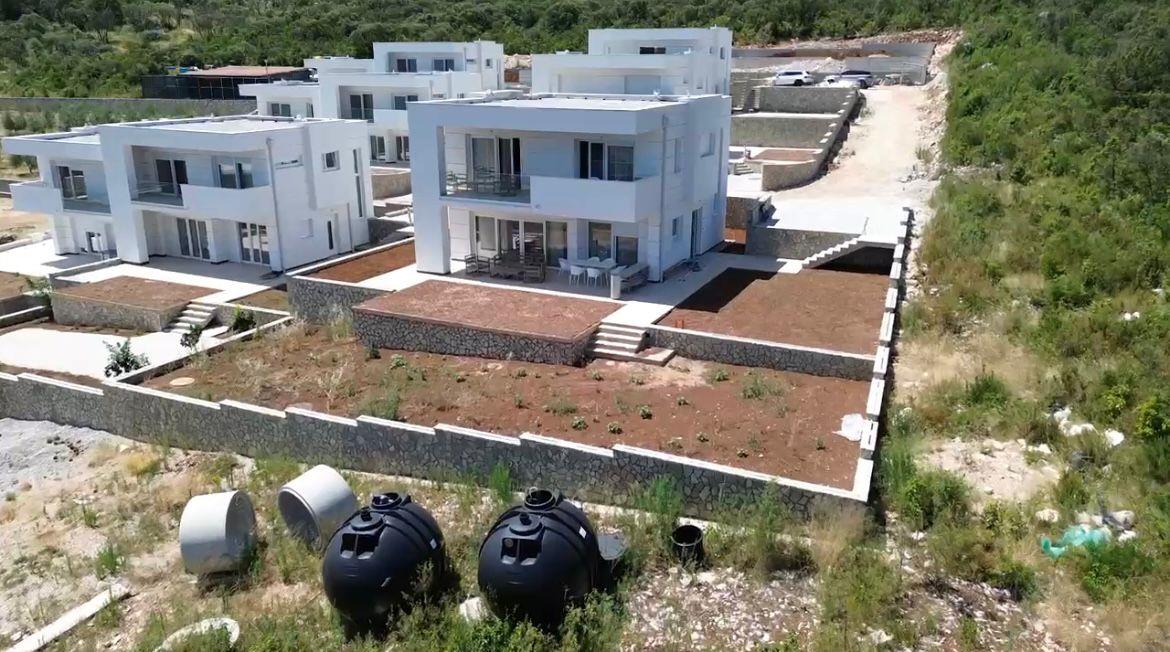 Halid Bešlić pelješac (4).jpeg