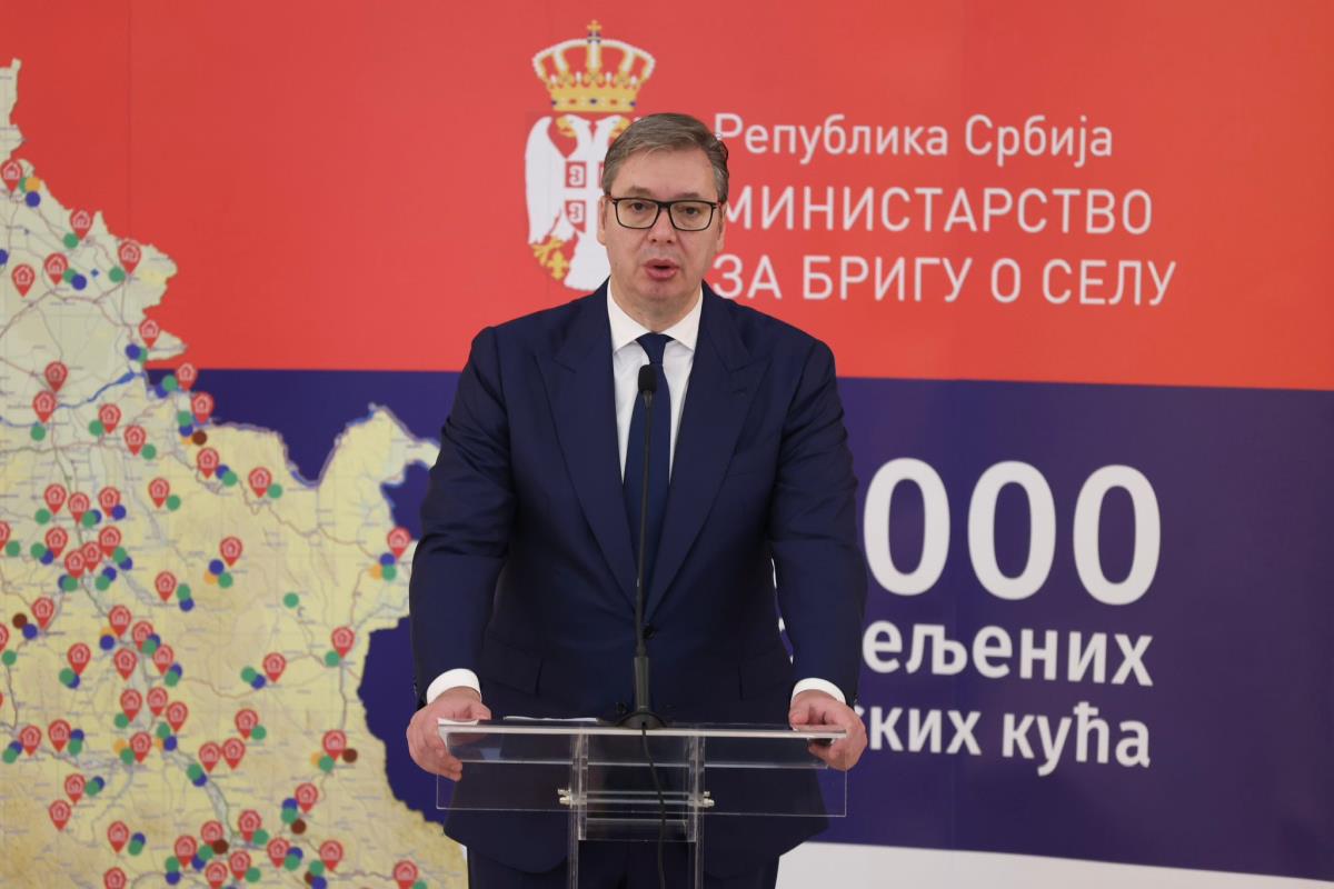 Aleksandar Vučić dodela ugovora