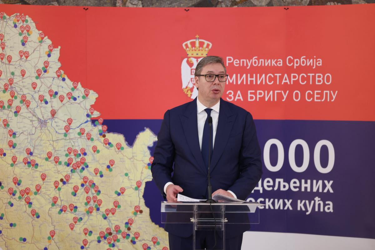 Aleksandar Vučić dodela ugovora