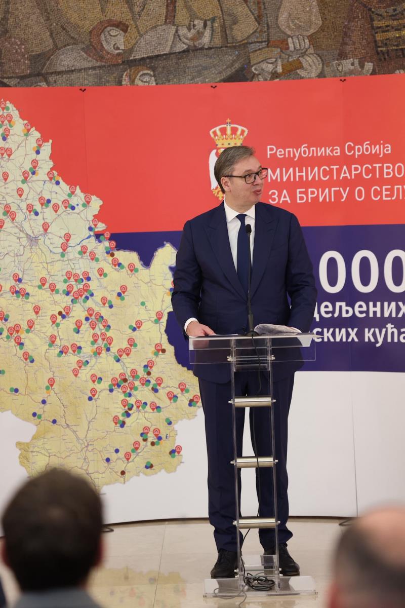 Aleksandar Vučić dodela ugovora