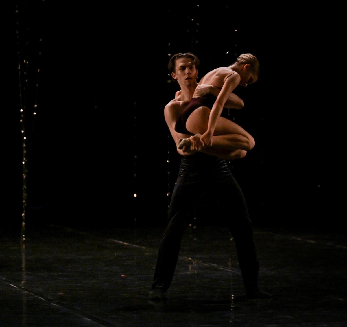 Koreograf Maša Kolar - _ Bolero_ Photo Marija Erdelji.jpg