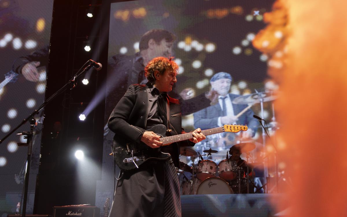 Bjelo dugme i Goran bregović (12).jpg