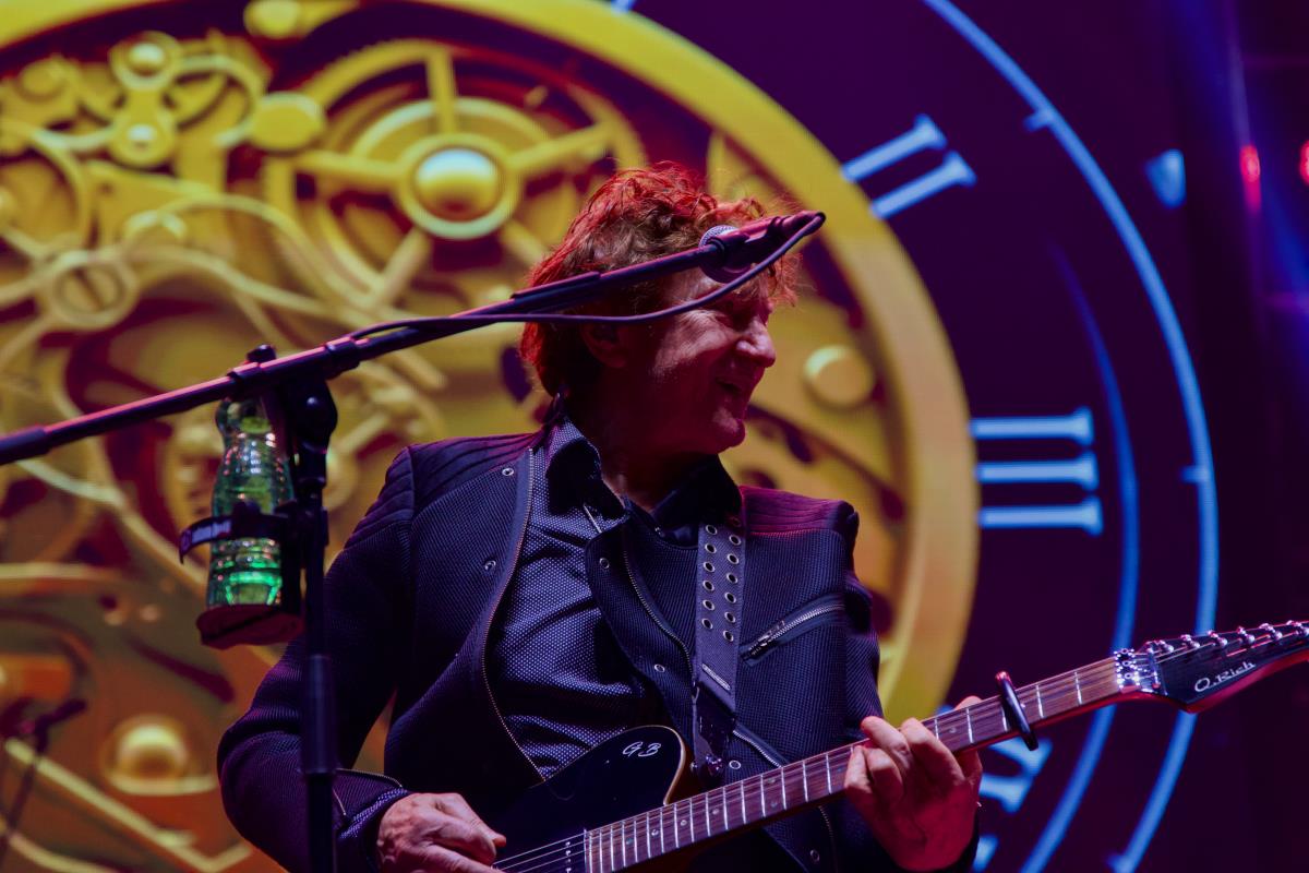 Bjelo dugme i Goran bregović (19).jpg