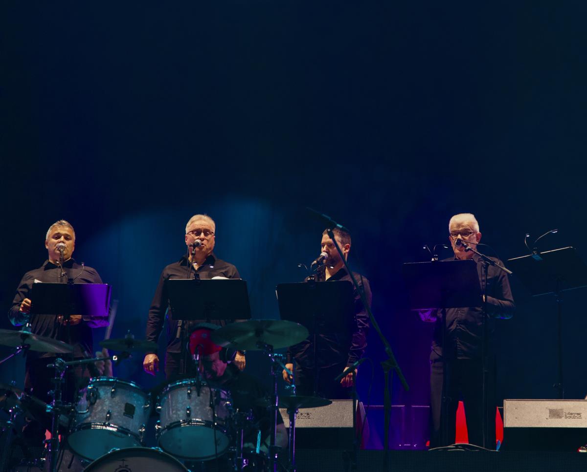 Bjelo dugme i Goran bregović (36).jpg