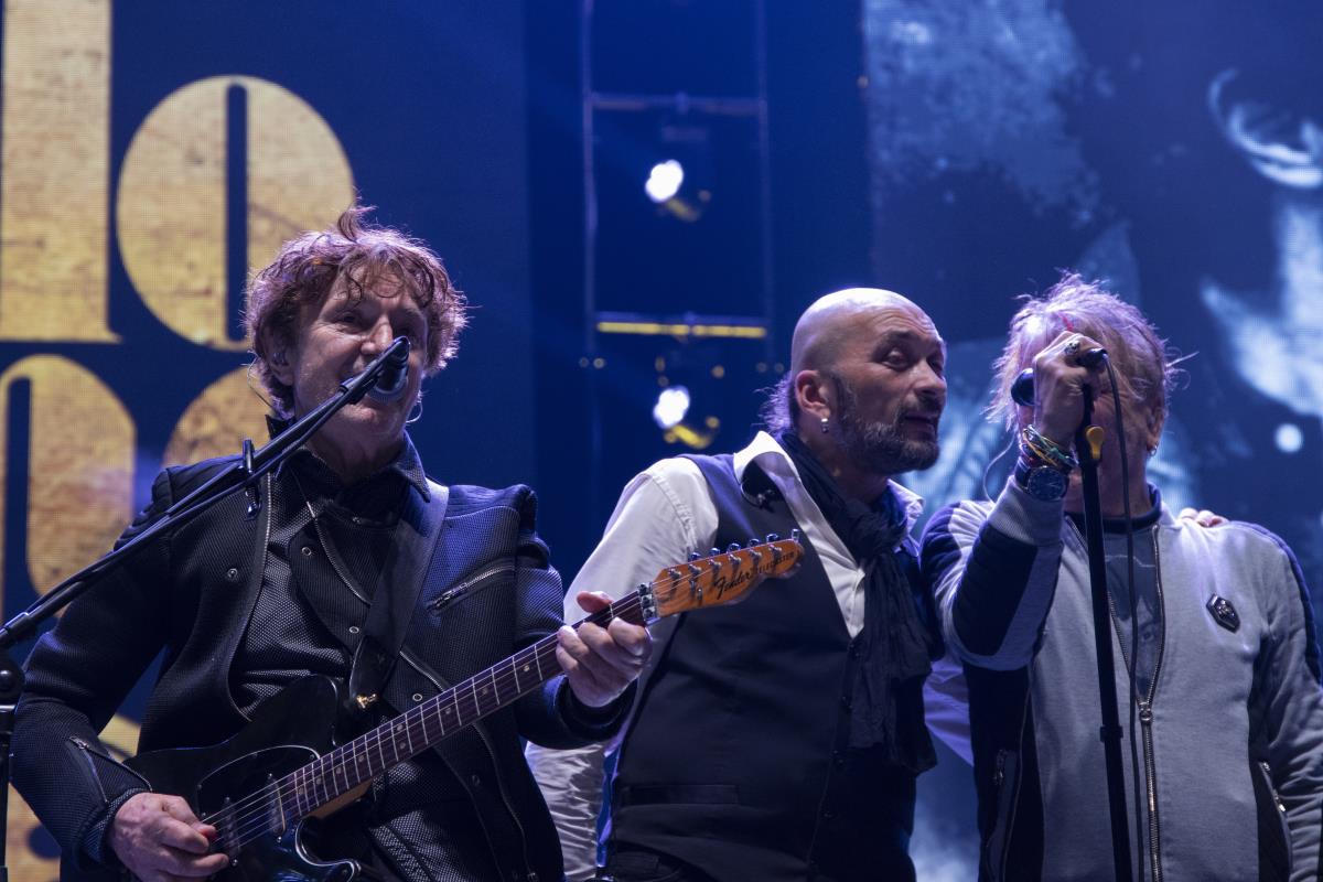 Bjelo dugme i Goran bregović (42).jpg