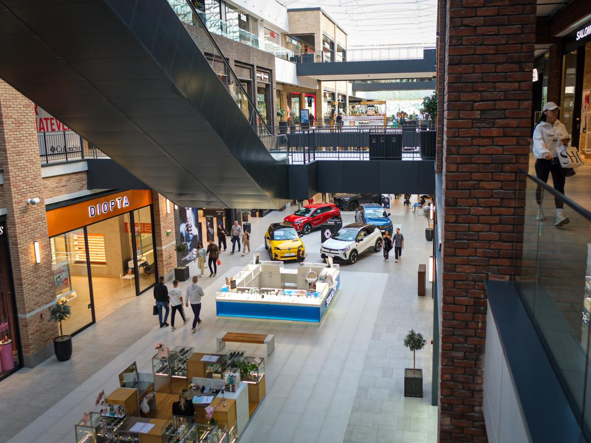 Galerija automobila Srbije (29).jpg