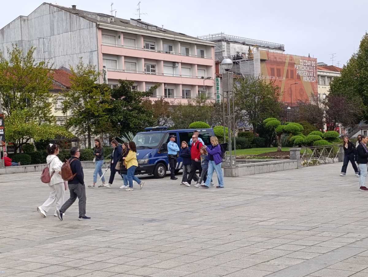 Mirno na ulicama Brage