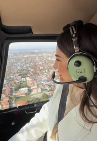 Anđela i Gastoz u helikopteru