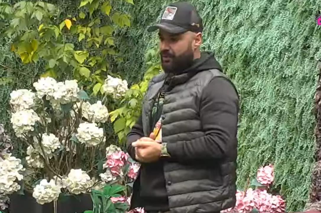 LUKA NE MOŽE DA DOĐE SEBI NAKON RASKIDA VERIDBE Ogolio dušu i promenio ploču o Aneli: Ne znam da li ću psihički moći da...