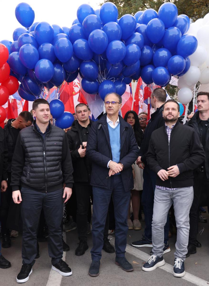 WhatsApp Image 2025-10-25 at 17.05.49_f83ec59c.jpg